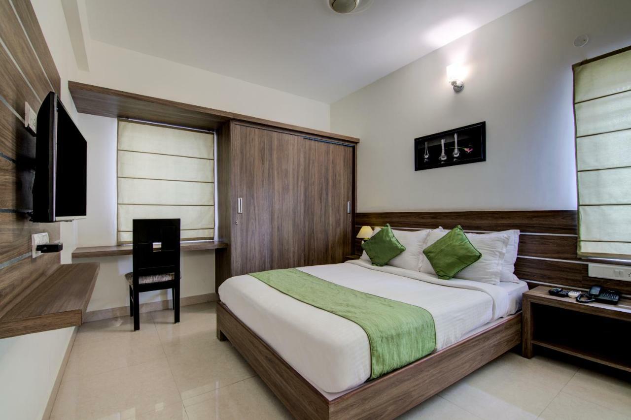 Sunshine Suites Grand Deluxe بنغالور المظهر الخارجي الصورة